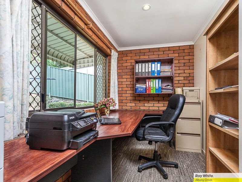 11 Apollo Court, Eatons Hill QLD 4037