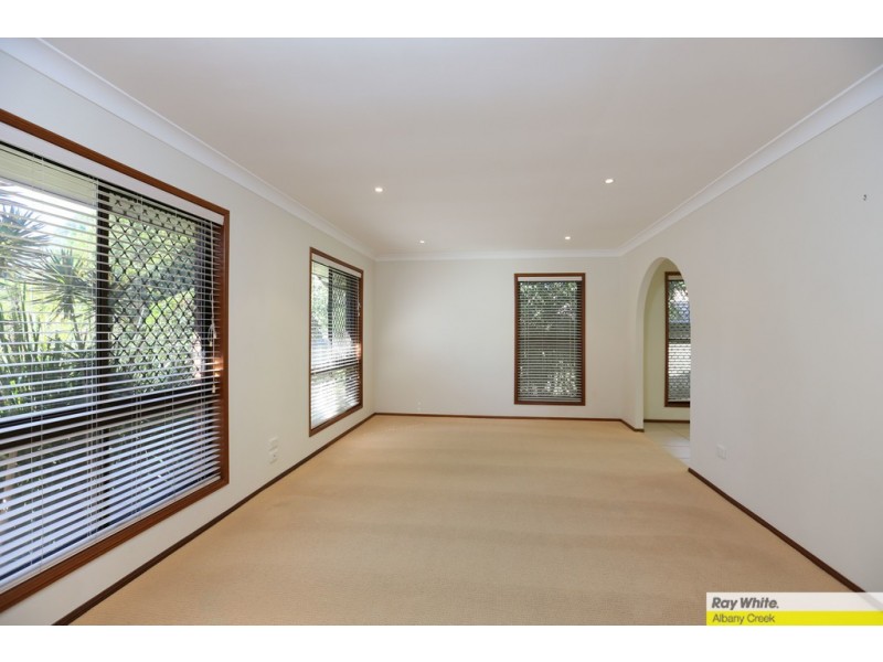 19 Parkleigh Street, Everton Hills QLD 4053