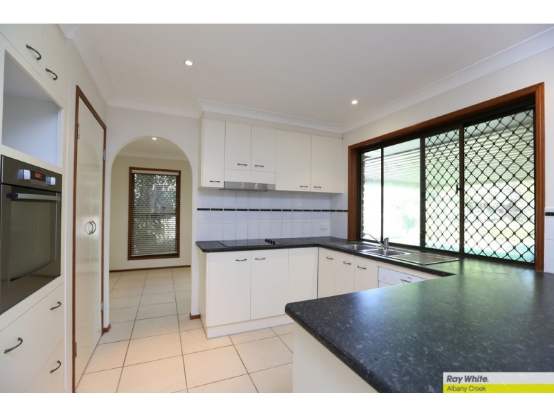 19 Parkleigh Street, Everton Hills QLD 4053