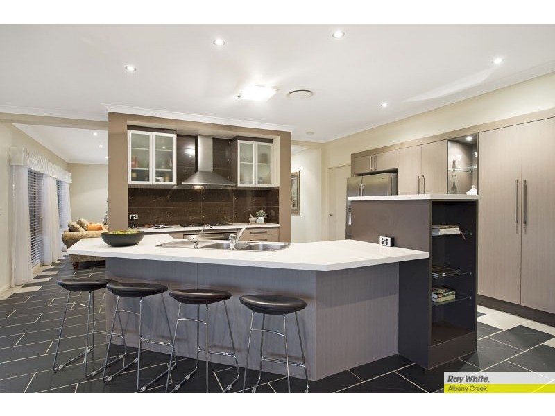 7 Bayberry Crescent, Warner QLD 4500