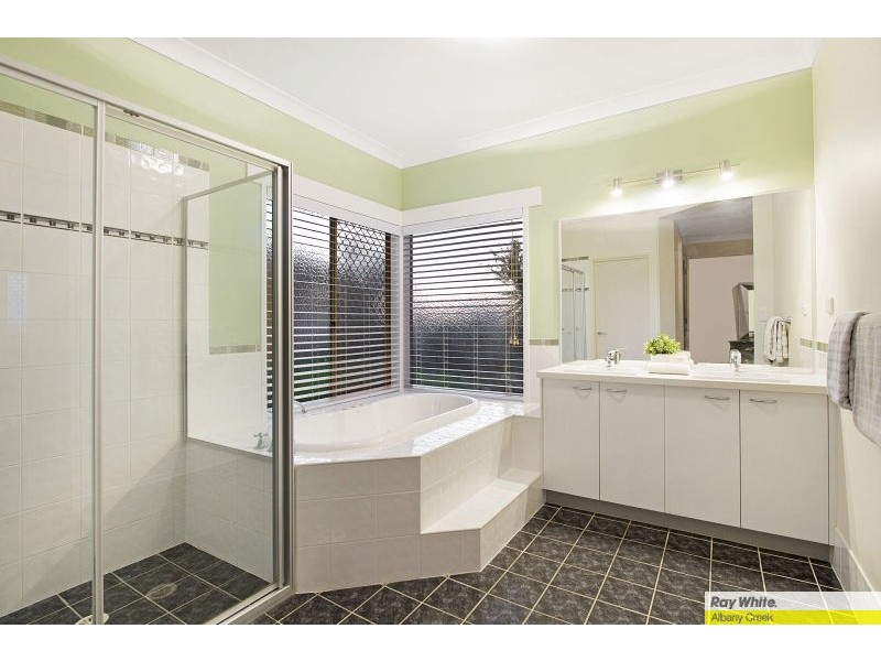 7 Bayberry Crescent, Warner QLD 4500