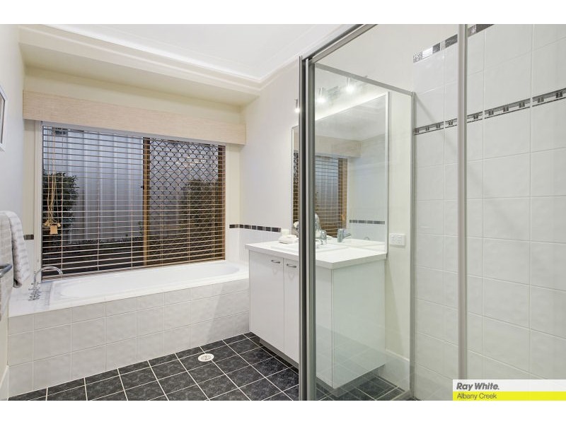 7 Bayberry Crescent, Warner QLD 4500