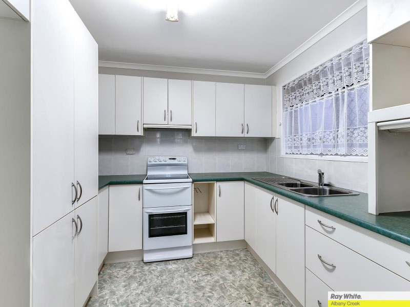 11 Du Kamp Street, Albany Creek QLD 4035