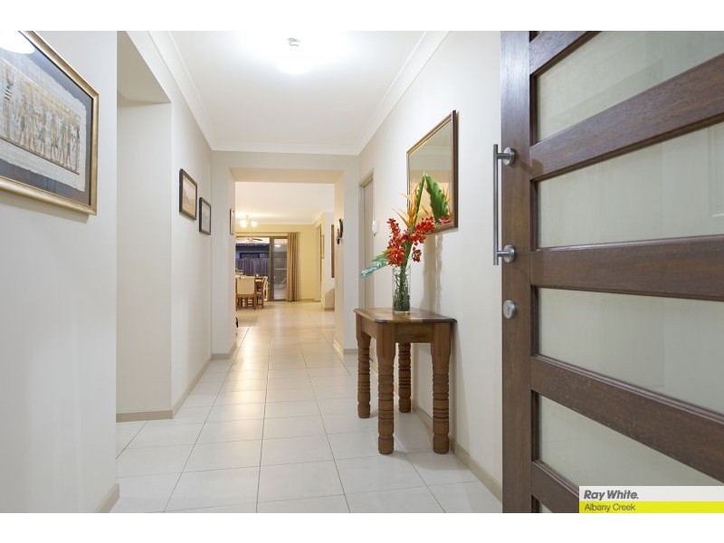 12 Rivergum Drive, Eatons Hill QLD 4037