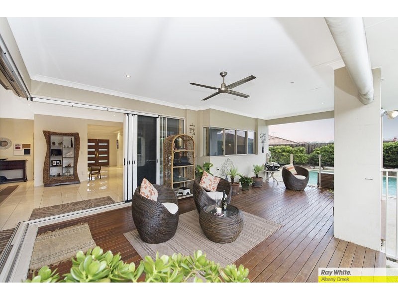27 Cabarita Crescent, Eatons Hill QLD 4037