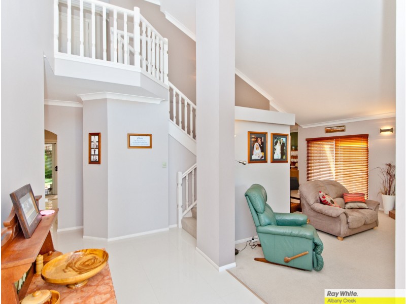 11 Regal Place, Aspley QLD 4034