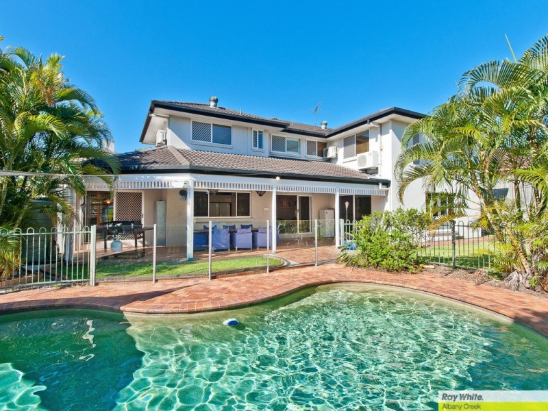 11 Regal Place, Aspley QLD 4034