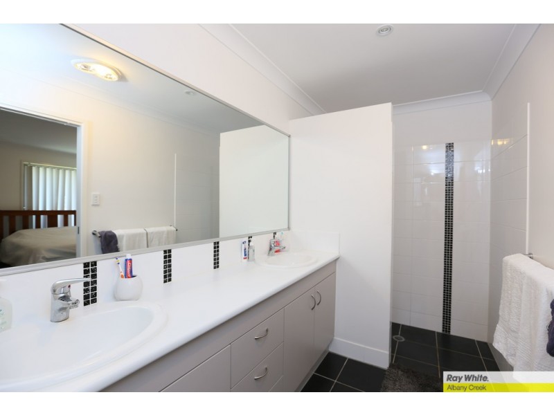 22 Macdonald Place, Carseldine QLD 4034