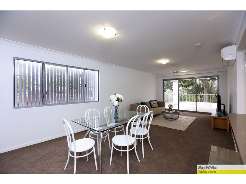 8/18 University Road, Mitchelton QLD 4053
