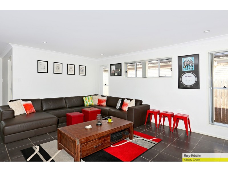 4 Melia Court, Eatons Hill QLD 4037