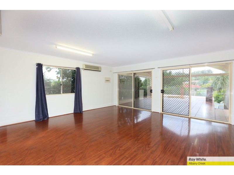 22 Queen Elizabeth Drive, Eatons Hill QLD 4037