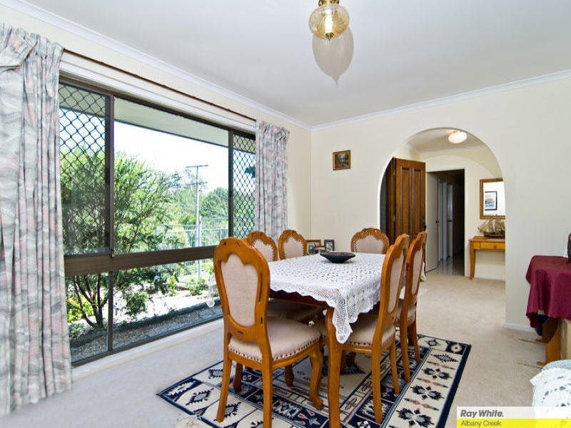 2 Nyora St, Everton Hills QLD 4053