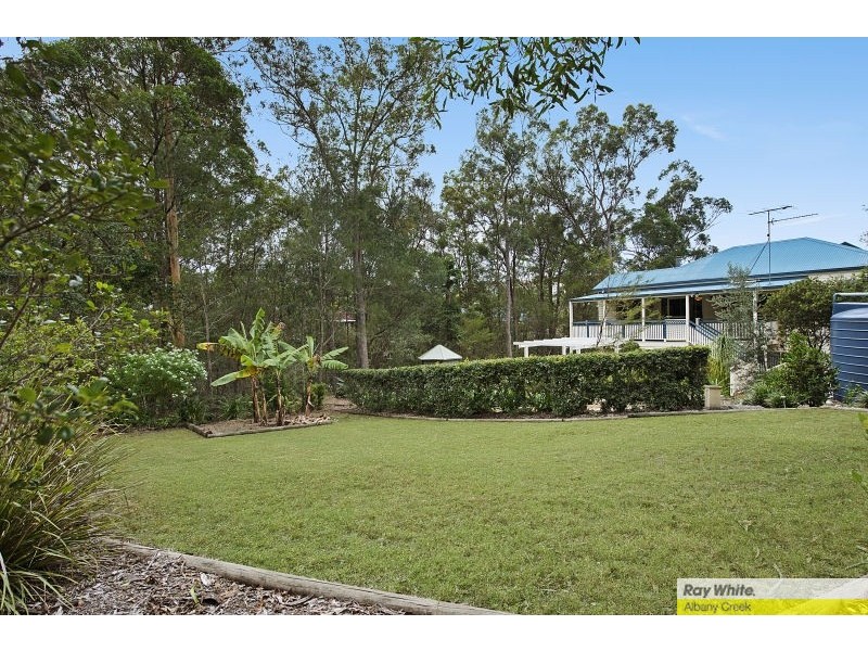 4 Bassino Court, Eatons Hill QLD 4037
