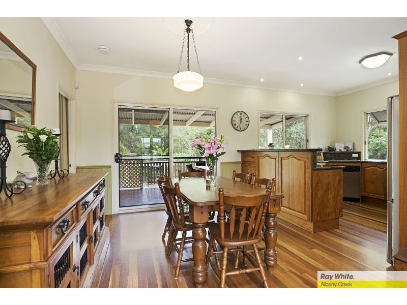 4 Bassino Court, Eatons Hill QLD 4037