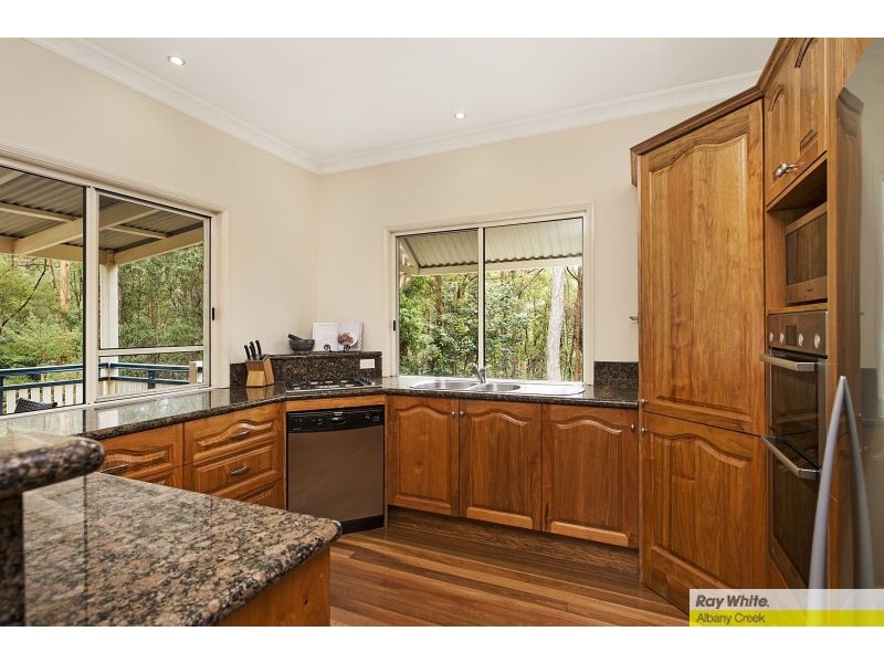 4 Bassino Court, Eatons Hill QLD 4037