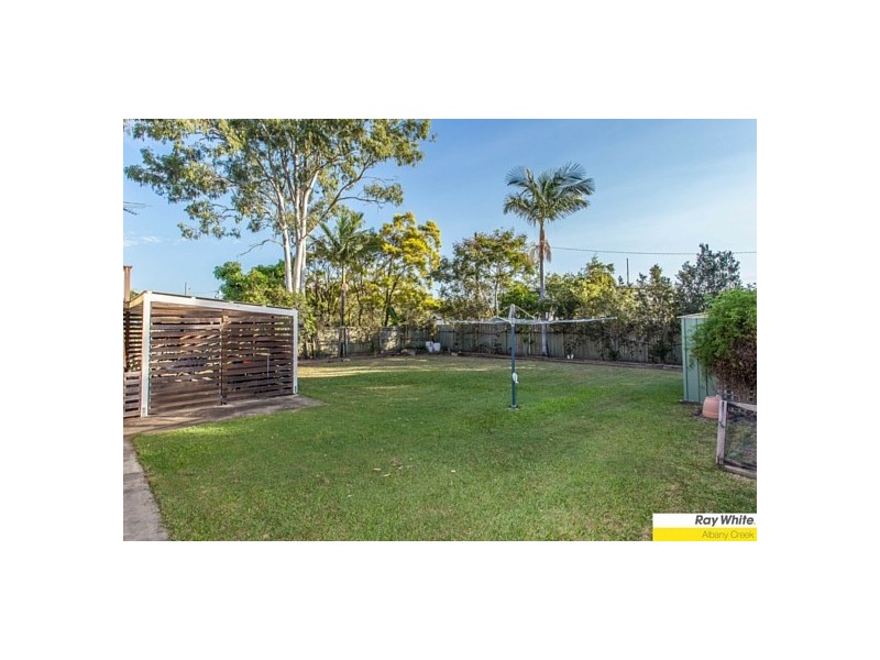 5 Bowen Ave, Albany Creek QLD 4035