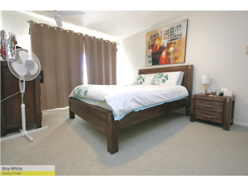 5 Bowen Ave, Albany Creek QLD 4035