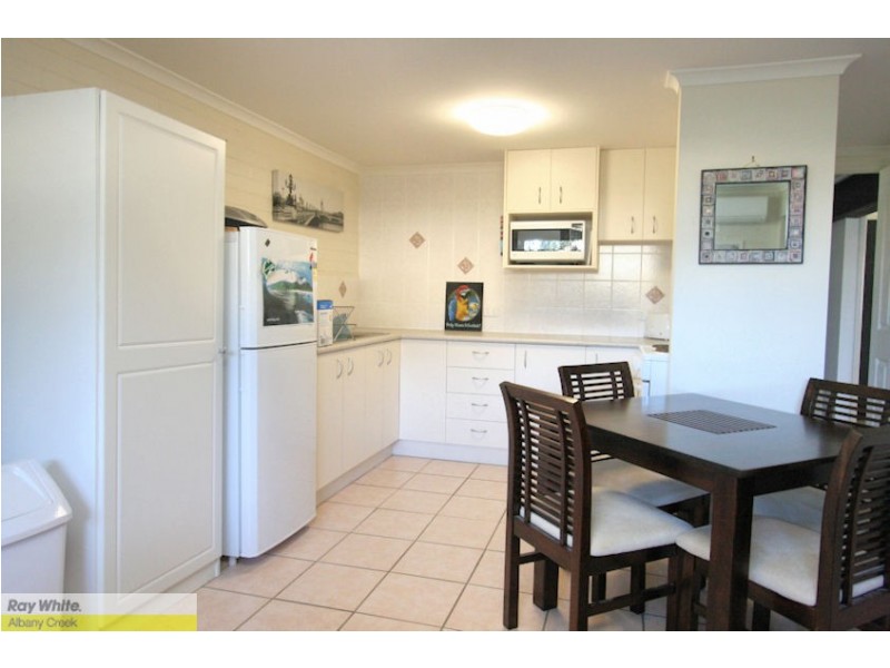 5 Bowen Ave, Albany Creek QLD 4035