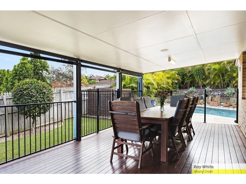 18 Sylvia Court, Eatons Hill QLD 4037