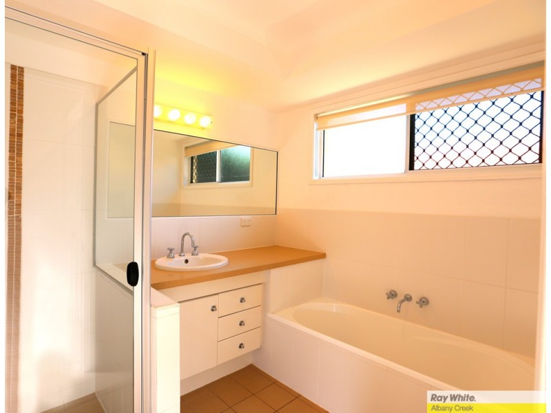 70 Thiess Drive, Albany Creek QLD 4035