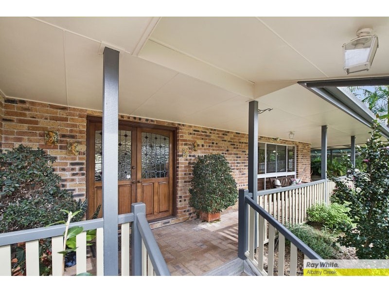 12 Chickowee Street, Albany Creek QLD 4035
