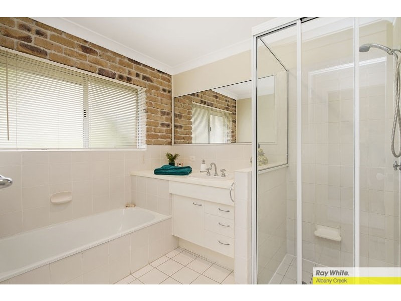 12 Chickowee Street, Albany Creek QLD 4035