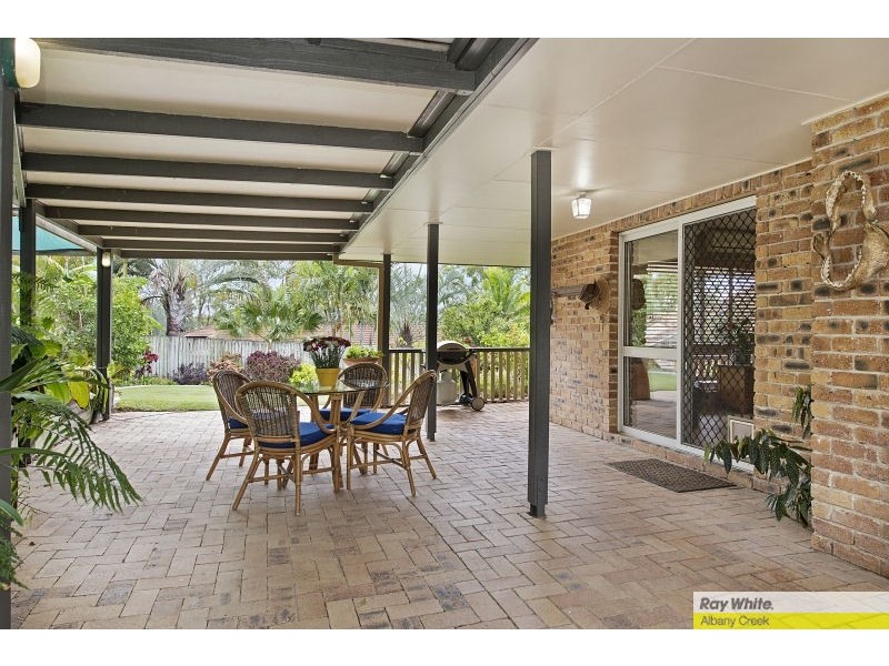 12 Chickowee Street, Albany Creek QLD 4035