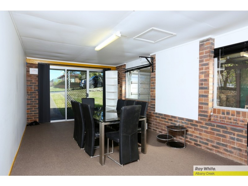 6 Nikola Street, Arana Hills QLD 4054