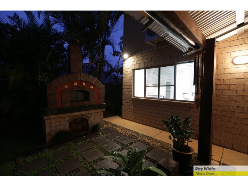 12 Diorama Court, Eatons Hill QLD 4037