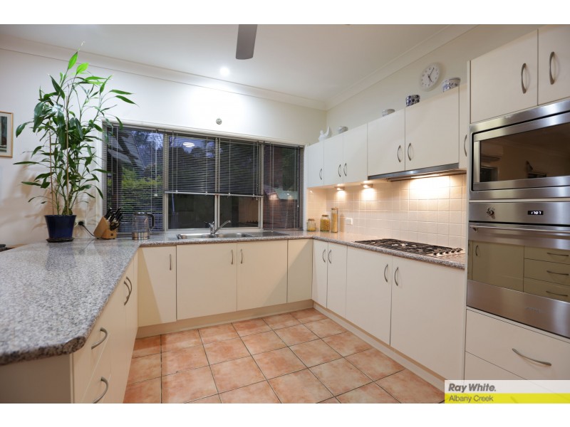 12 Diorama Court, Eatons Hill QLD 4037