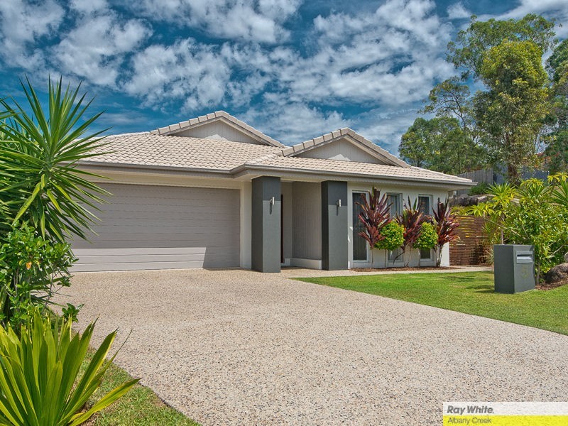 5 Amorosa Court, Eatons Hill QLD 4037
