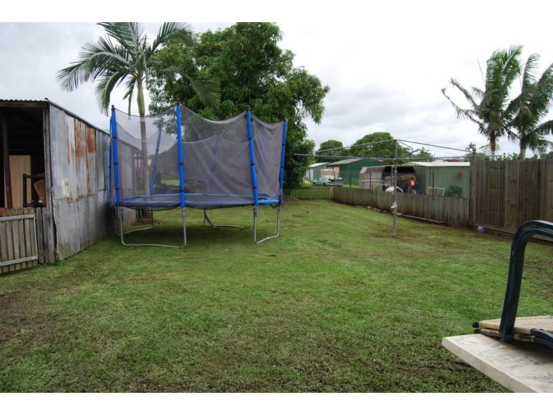 27 Daly Street, Marian QLD 4753