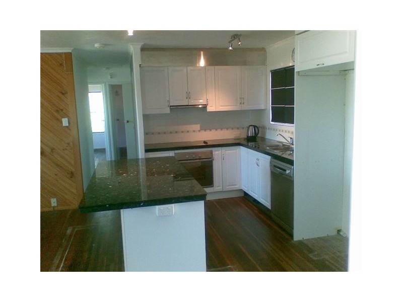 75 Banksia Avenue, Andergrove QLD 4740