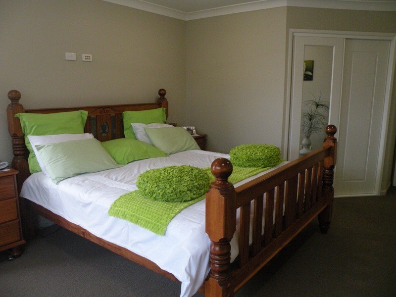 19 Gingham Street, Glenella QLD 4740