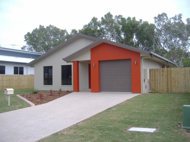 23 Osprey Close, Slade Point QLD 4740