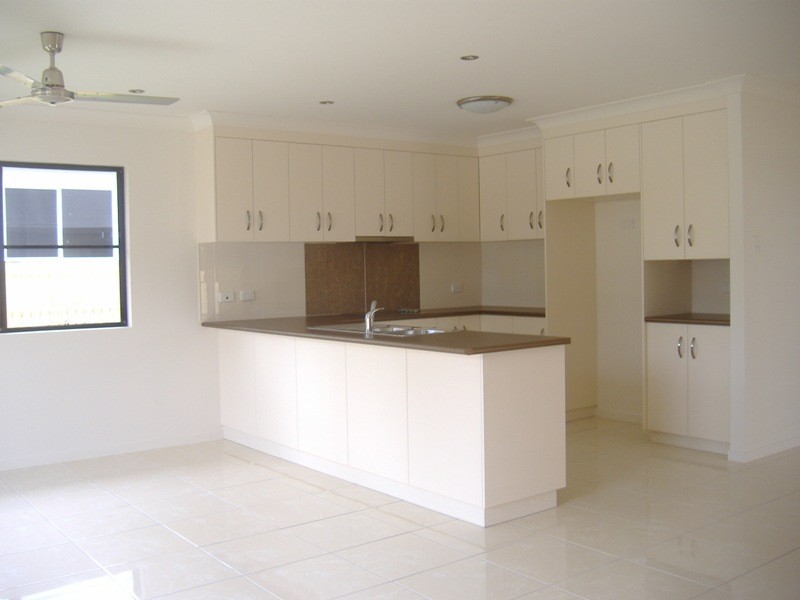 23 Osprey Close, Slade Point QLD 4740