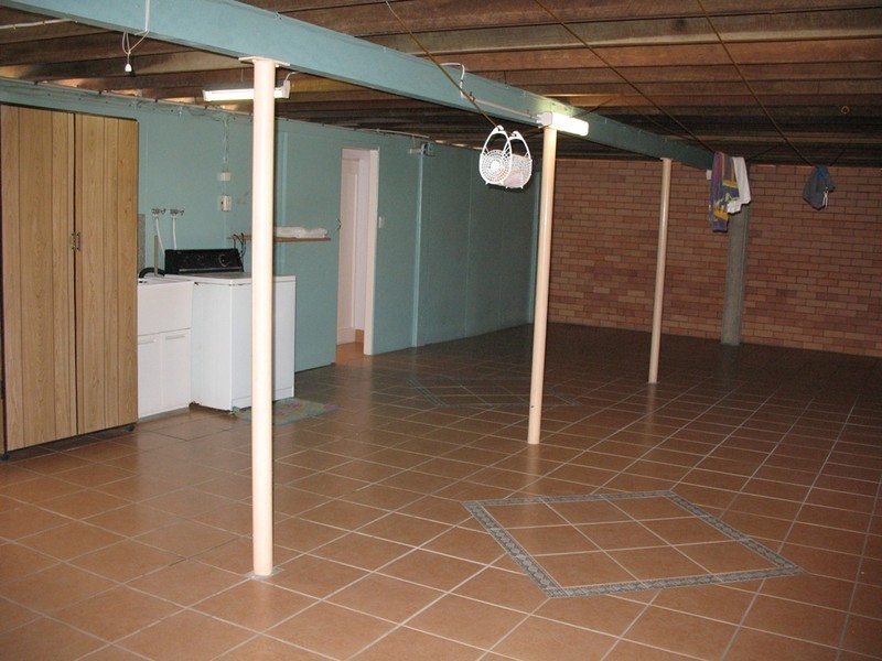 9 Cumberland Ave, Slade Point QLD 4740