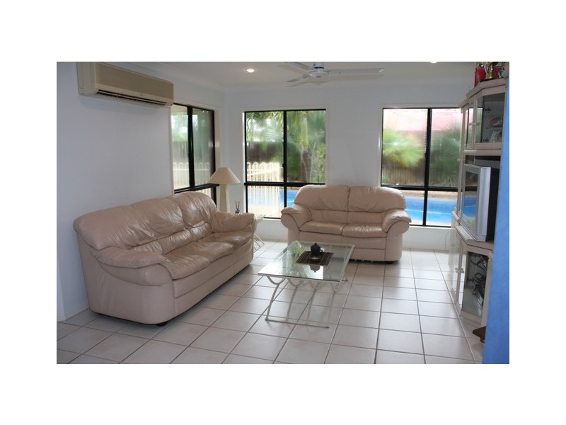 2 Mermaid Street, Shoal Point QLD 4750