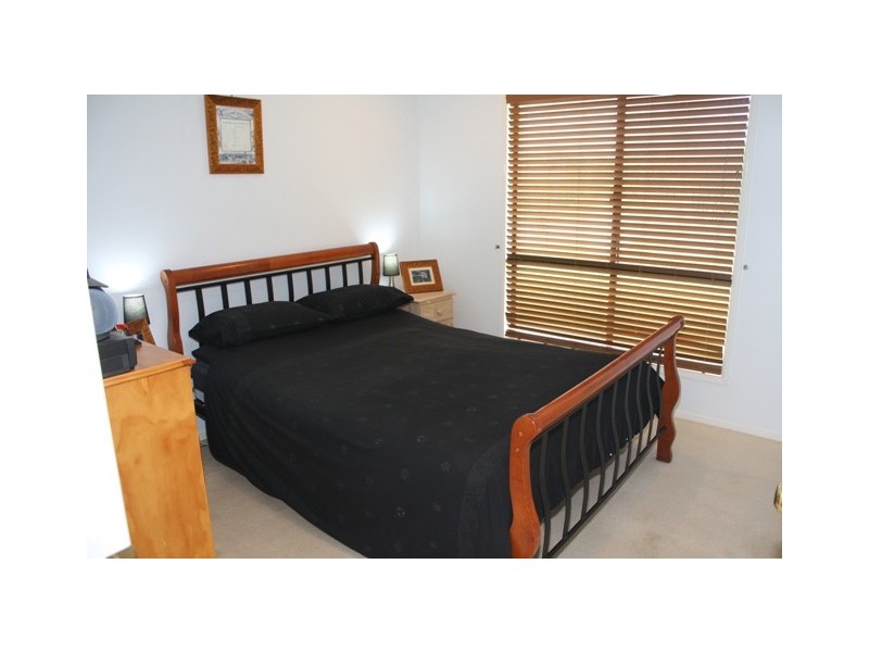 2 Mermaid Street, Shoal Point QLD 4750