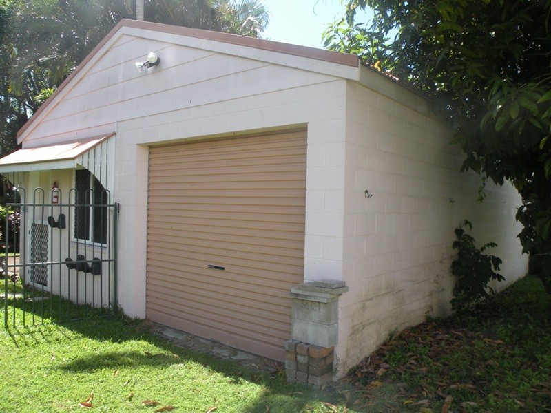 49 Holland Street, West Mackay QLD 4740