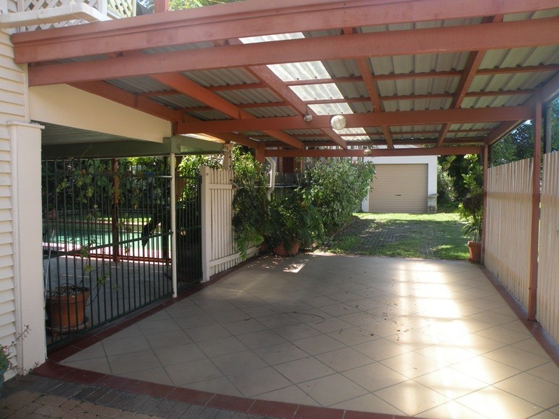 49 Holland Street, West Mackay QLD 4740
