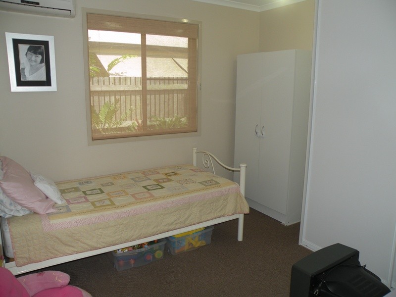 4 Bradco Avenue, Ooralea QLD 4740