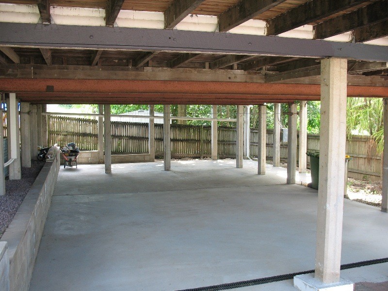 1 McHugh Street, Rural View QLD 4740