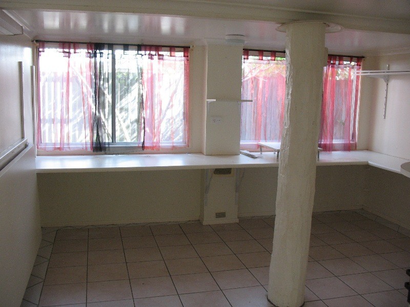 65 Juliet Street, South Mackay QLD 4740