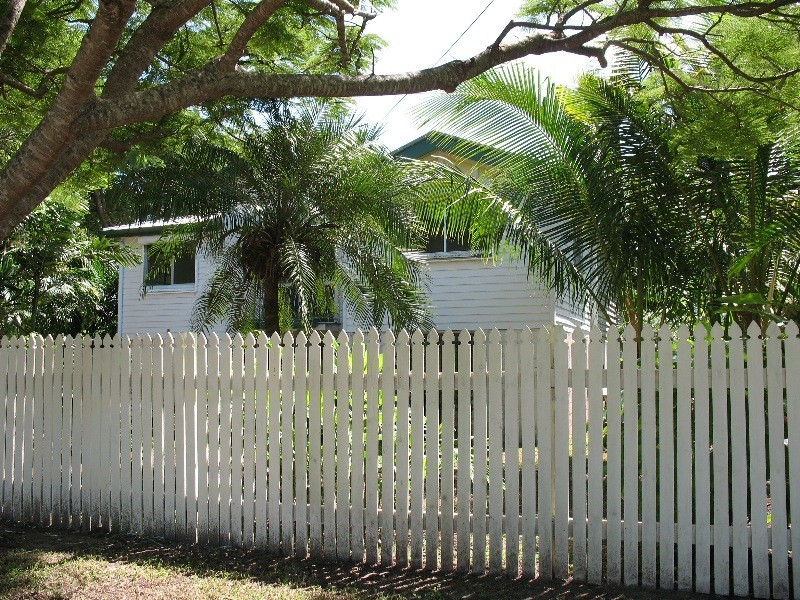 5 Martin Street, North Mackay QLD 4740