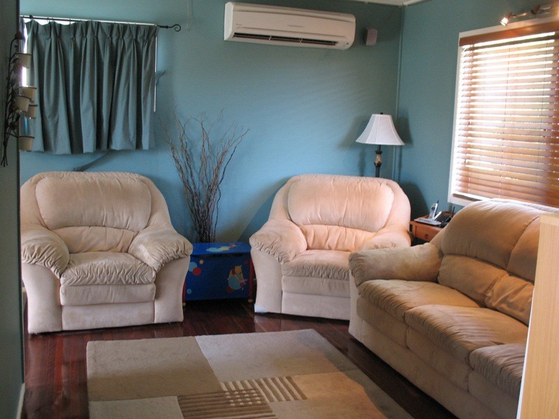 13 Crane Street, Slade Point QLD 4740