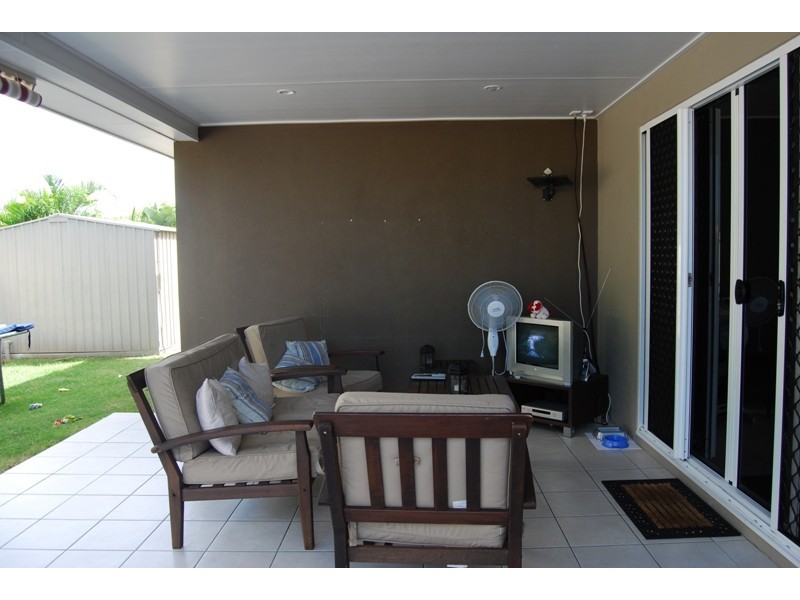 53 Royal Sands Boulevard, Bucasia QLD 4750