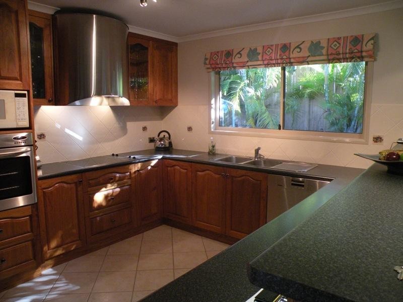 1 Alan Naish Court, Eimeo QLD 4740