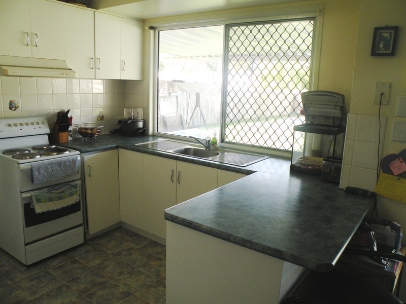 5 Ivy Street, Mirani QLD 4754