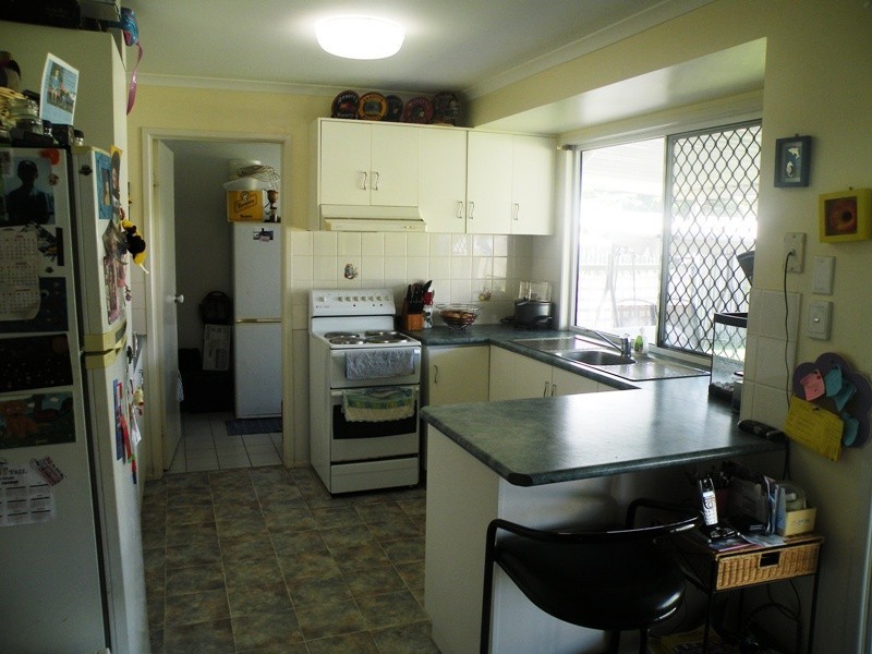 5 Ivy Street, Mirani QLD 4754